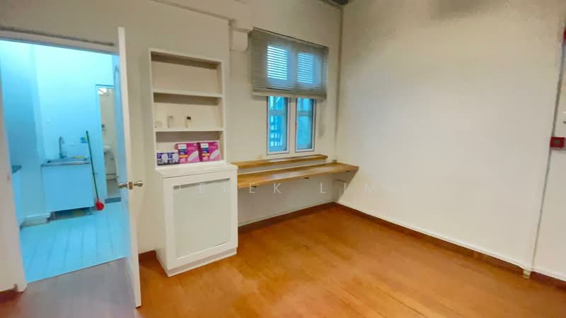 Sago Street : Retail, 17 Trengganu Street, 1,982 sqft, Office For Rent, by Derek Lim, 500156485 - Interior - CommercialGuru.com.sg