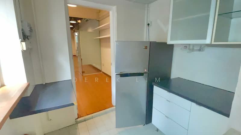Sago Street : Retail, 17 Trengganu Street, 1,982 sqft, Office For Rent, by Derek Lim, 500156485 - Kitchen - CommercialGuru.com.sg