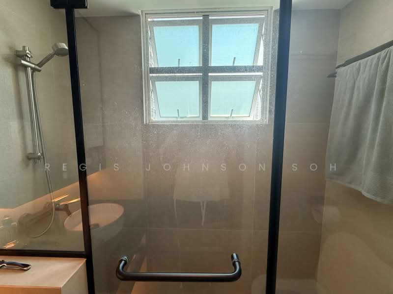 Kasturina Lodge, 20 Kay Poh Road, 2 Bedrooms, 796 sqft, Apartment For Sale, by Regis Johnson Soh, 500156507 - Bathroom - PropertyGuru.com.sg