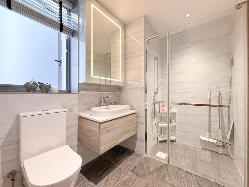 The Alps Residences, 105 Tampines Street 86, 3 Bedrooms, 1,087 sqft, Condominium For Sale, by Jonathan Yeo, 500156508 - Common Bathroom - PropertyGuru.com.sg