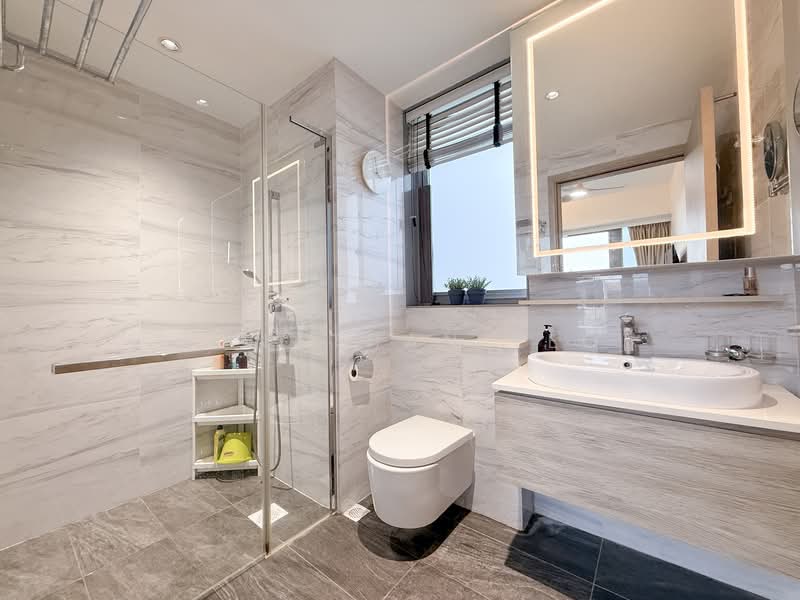 The Alps Residences, 105 Tampines Street 86, 3 Bedrooms, 1,087 sqft, Condominium For Sale, by Jonathan Yeo, 500156508 - Master Bathroom - PropertyGuru.com.sg