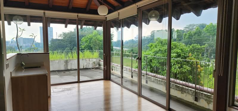 Hua Guan Avenue 589165, Hua Guan Avenue, 4 Bedrooms, 5,500 sqft, Detached House For Rent, by Lee Christina, 500156519 - Balcony - PropertyGuru.com.sg