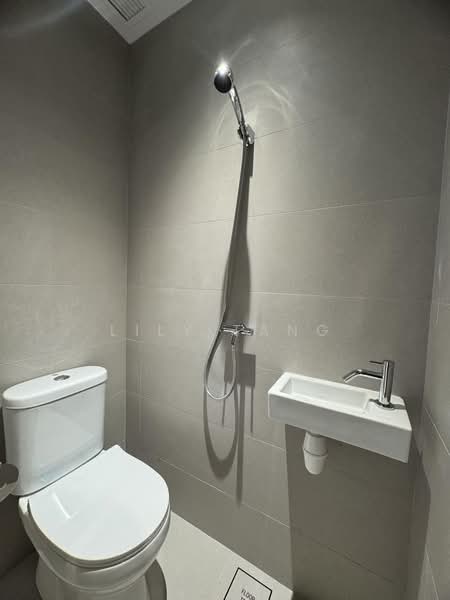 ELTA, 12 Clementi Avenue 1, 3 Bedrooms, 926 sqft, Condominium For Sale, by Lily Tang, 500156520 - Bathroom - PropertyGuru.com.sg