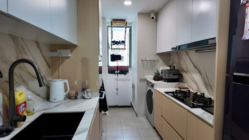 Casa Merah, 70 Tanah Merah Kechil Avenue, 3 Bedrooms, 1,346 sqft, Condominium For Sale, by Kelly Low, 500156523 - Kitchen - PropertyGuru.com.sg