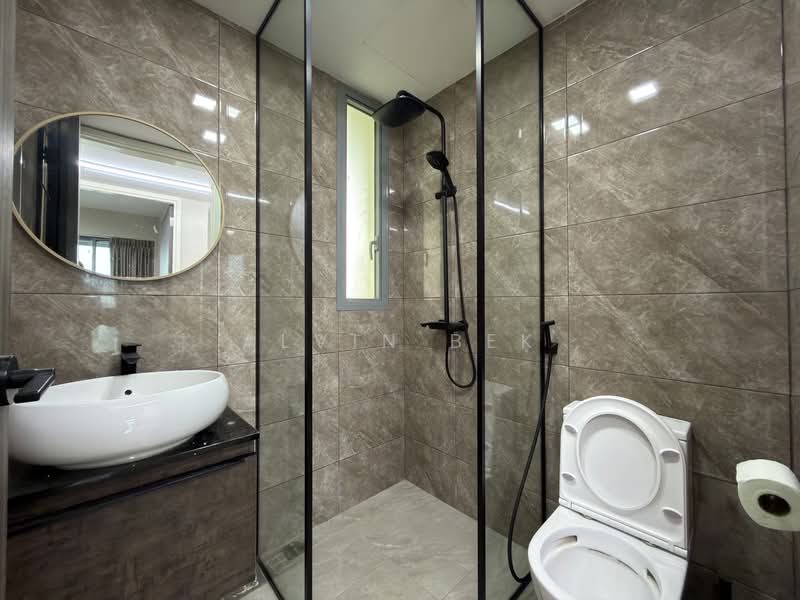Skies Miltonia, 25 Miltonia Close, 3 Bedrooms, 1,087 sqft, Condominium For Sale, by Alvin Bek, 500156533 - Bathroom - PropertyGuru.com.sg