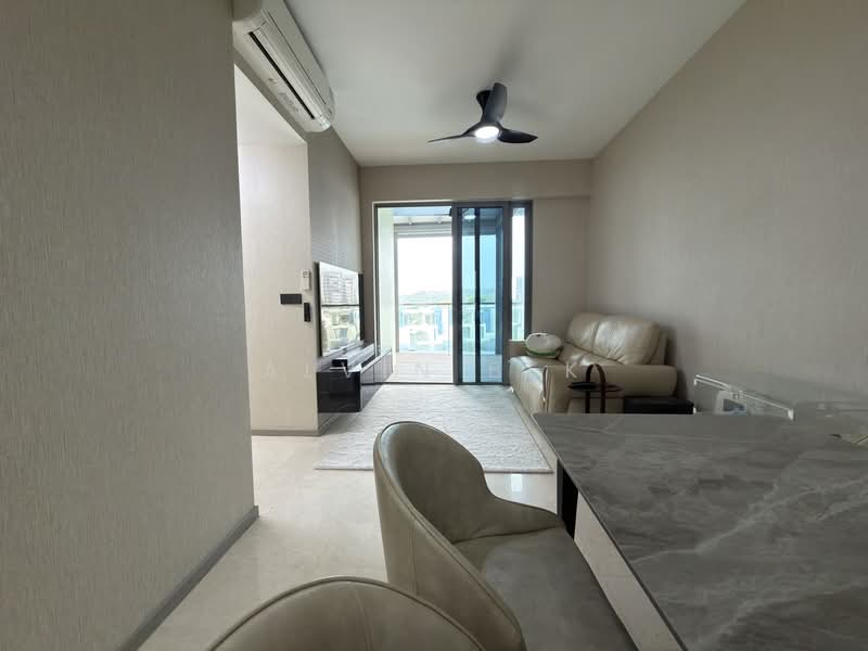 Skies Miltonia, 25 Miltonia Close, 3 Bedrooms, 1,087 sqft, Condominium For Sale, by Alvin Bek, 500156533 - Living Room - PropertyGuru.com.sg