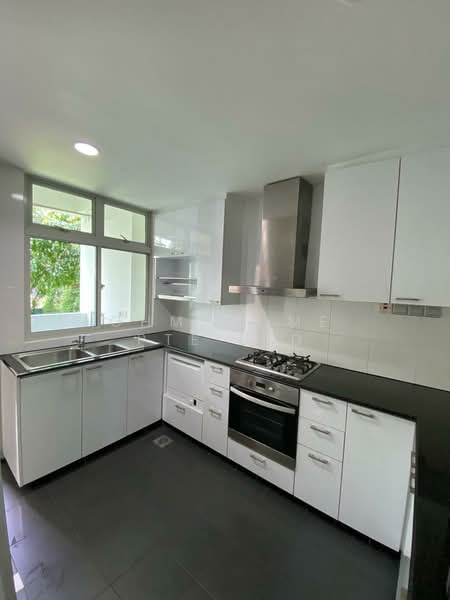 NassimVille, 11 Nassim Road, 2 Bedrooms, 1,200 sqft, Apartment For Rent, by JIMMY GIAM, 500156546 - Kitchen - PropertyGuru.com.sg