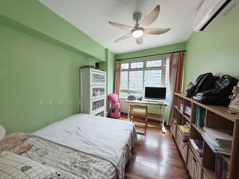 272D Sengkang Central, 272D Sengkang Central, 3 Bedrooms, 990 sqft, HDB Flat For Sale, by Ellie Zhu Jia Yi, 500156547 - Bedroom - PropertyGuru.com.sg