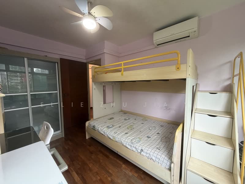272D Sengkang Central, 272D Sengkang Central, 3 Bedrooms, 969 sqft, HDB Flat For Sale, by Ellie Zhu Jia Yi, 500156547 - Bedroom - PropertyGuru.com.sg