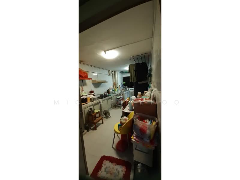 230 Serangoon Avenue 4, 230 Serangoon Avenue 4, Room Rental, 130 sqft, HDB Flat For Rent, by Michael Khoo, 500156548 - Kitchen - PropertyGuru.com.sg