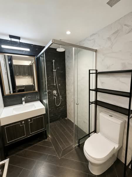 Mayfair Gardens, 16 Rifle Range Road, 1 Bedroom, 560 sqft, Condominium For Sale, by Chris Chee, 500156556 - Bathroom - PropertyGuru.com.sg
