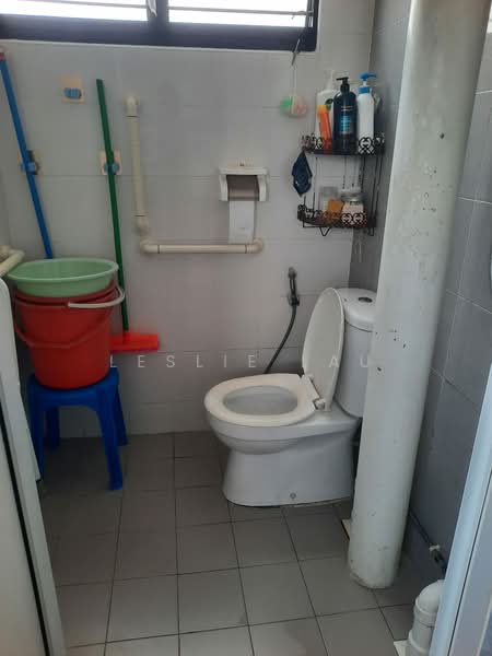 481 Jurong West Street 41, 481 Jurong West Street 41, Room Rental, 65 sqft, HDB Flat For Rent, by Leslie Lau, 500156559 - Bathroom - PropertyGuru.com.sg