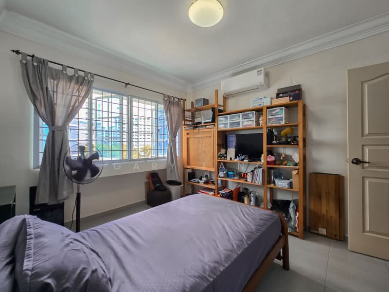 734 Tampines Street 71, 734 Tampines Street 71, 3 Bedrooms, 1,323 sqft, HDB Flat For Sale, by Gary Tang, 500156560 - Bedroom - PropertyGuru.com.sg