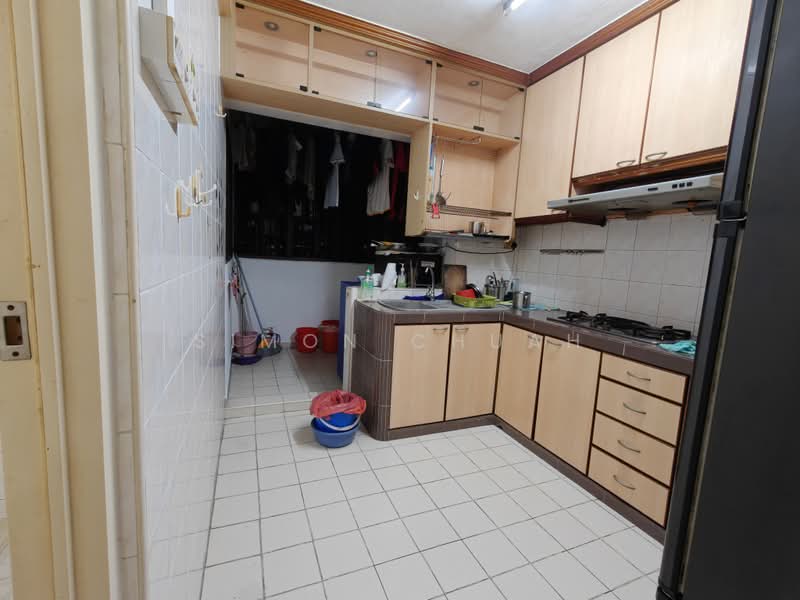 141 Rivervale Street, 141 Rivervale Street, 3 Bedrooms, 1,076 sqft, HDB Flat For Sale, by Simon Chuah, 500156569 - Kitchen - PropertyGuru.com.sg