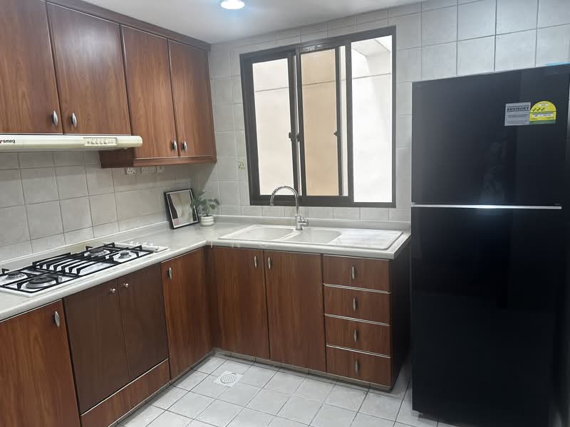 The Mayfair, 3 Jurong East Street 32, Room Rental, 150 sqft, Condominium For Rent, by Gino Pan, 500156571 - Kitchen - PropertyGuru.com.sg