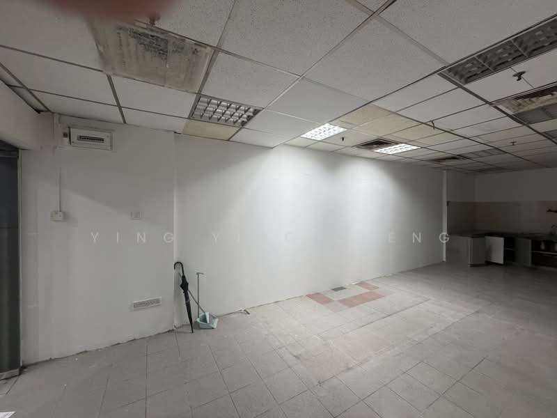 Parklane Shopping Mall, 35 Selegie Road, 420 sqft, Other Retail For Sale, by Ying Ying Cheng, 500156575 - Interior - CommercialGuru.com.sg