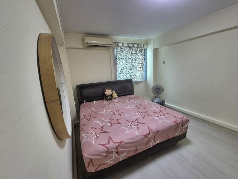 44 Bendemeer Road, 44 Bendemeer Road, 2 Bedrooms, 809 sqft, HDB Flat For Rent, by Jeffrey Lee, 500156577 - Bedroom - PropertyGuru.com.sg