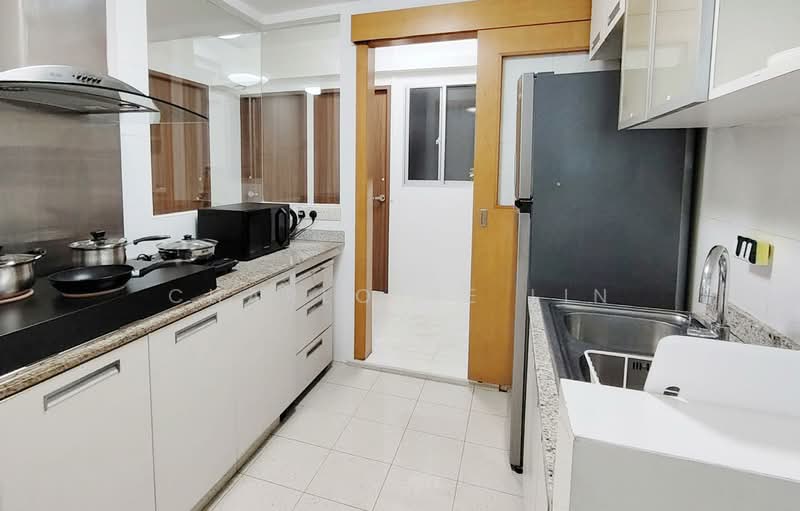 Blue Horizon, 23 West Coast Crescent, Room Rental, 200 sqft, Condominium For Rent, by Charlotte Lin, 500156580 - Kitchen - PropertyGuru.com.sg