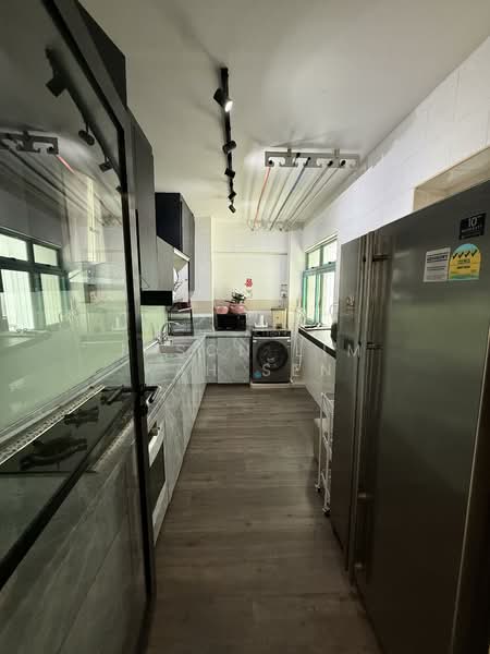 642B Punggol Drive, 642B Punggol Drive, 3 Bedrooms, 1,184 sqft, HDB Flat For Rent, by Jason Lim Kah Sen, 500156581 - Kitchen - PropertyGuru.com.sg