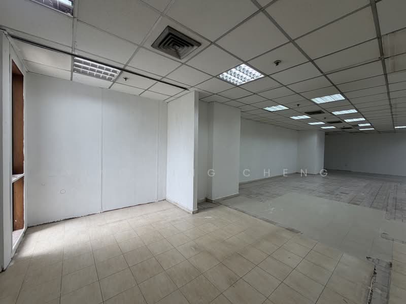Parklane Shopping Mall, 35 Selegie Road, 1,410 sqft, Other Retail For Sale, by Ying Ying Cheng, 500156583 - Interior - CommercialGuru.com.sg