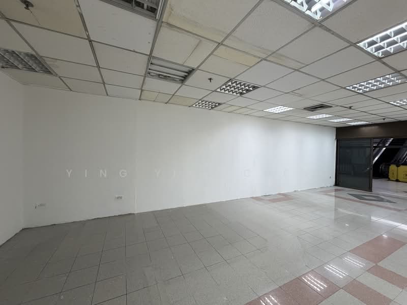 Parklane Shopping Mall, 35 Selegie Road, 1,410 sqft, Other Retail For Sale, by Ying Ying Cheng, 500156583 - Interior - CommercialGuru.com.sg
