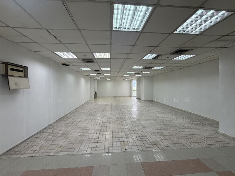 Parklane Shopping Mall, 35 Selegie Road, 1,410 sqft, Other Retail For Sale, by Ying Ying Cheng, 500156583 - Interior - CommercialGuru.com.sg