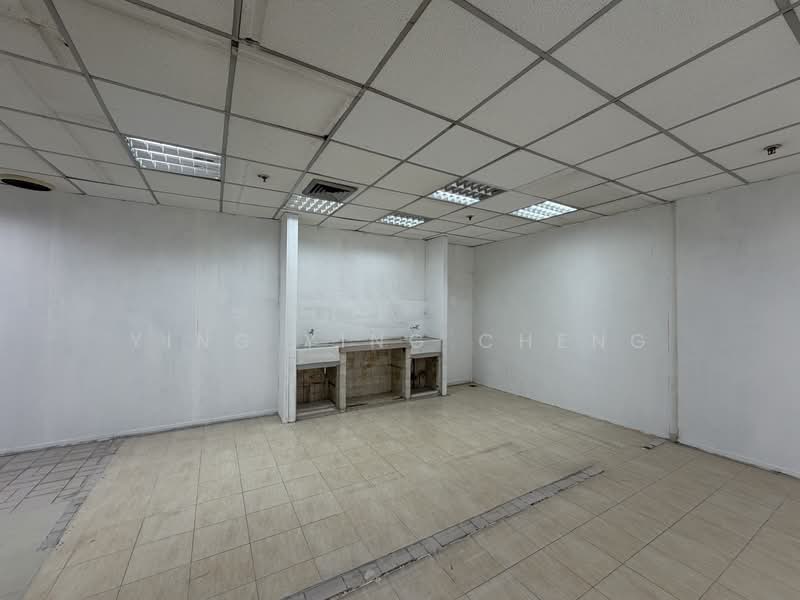 Parklane Shopping Mall, 35 Selegie Road, 1,410 sqft, Other Retail For Sale, by Ying Ying Cheng, 500156583 - Interior - CommercialGuru.com.sg