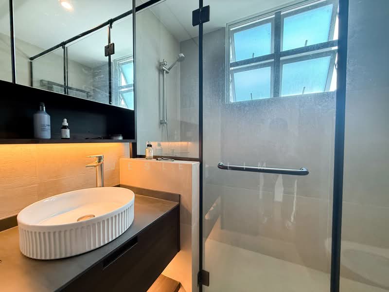 Kasturina Lodge, 20 Kay Poh Road, 2 Bedrooms, 796 sqft, Apartment For Sale, by Jesley Lim, 500156597 - Bathroom - PropertyGuru.com.sg