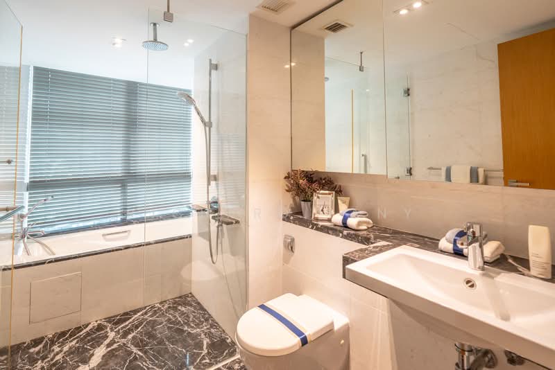 One Shenton, 1 Shenton Way, 4 Bedrooms, 5,651 sqft, Condominium For Sale, by Richard Jany, 500156600 - Bathroom - PropertyGuru.com.sg