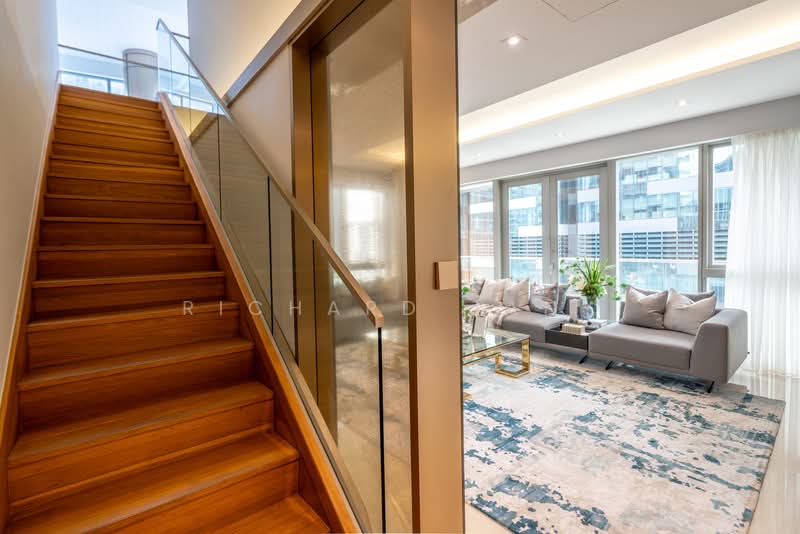 One Shenton, 1 Shenton Way, 4 Bedrooms, 5,651 sqft, Condominium For Sale, by Richard Jany, 500156600 - Living Room - PropertyGuru.com.sg