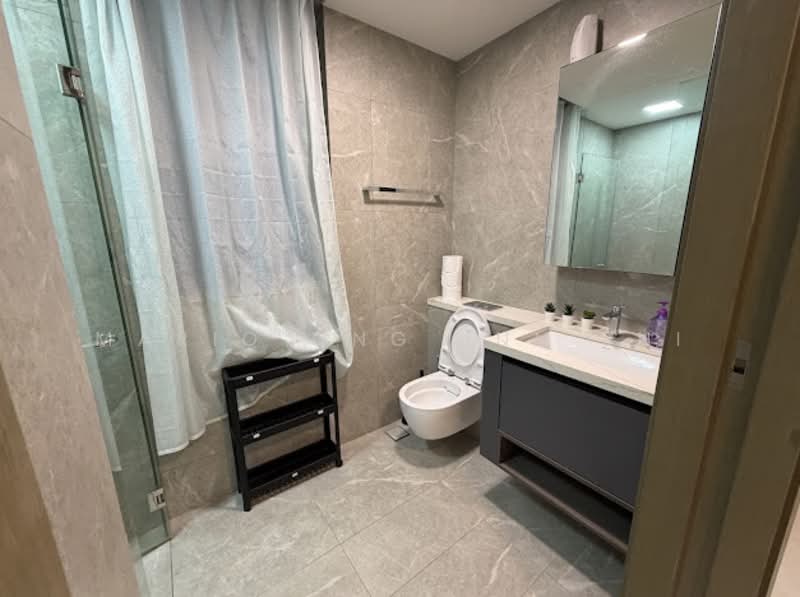 One-North Eden, 8 Slim Barracks Rise, Room Rental, 120 sqft, Condominium For Rent, by Mario Ong Jun Zhi, 500156602 - Bathroom - PropertyGuru.com.sg