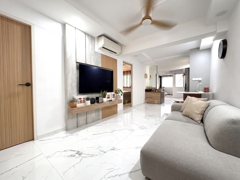 9 Holland Avenue, 9 Holland Avenue, 3 Bedrooms, 699 sqft, HDB Flat For Sale, by Valerie Teo, 500156615 - Living Room - PropertyGuru.com.sg