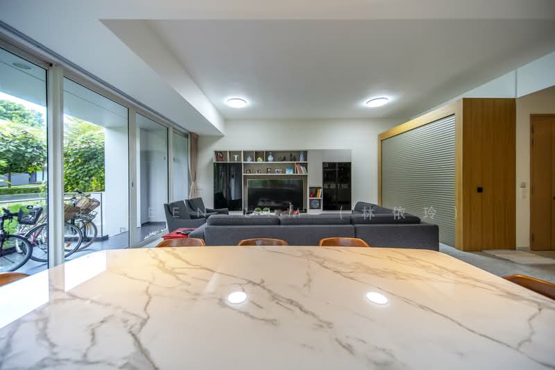 Turquoise, 51 Cove Drive, 3 Bedrooms, 2,573 sqft, Condominium For Rent, by Eileen Lim (林依玲), 500156622 - Living Room - PropertyGuru.com.sg