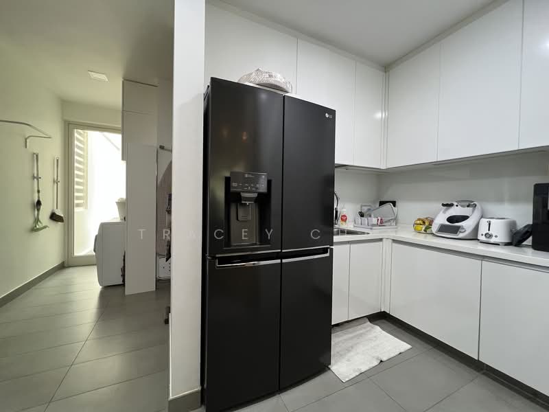 Turquoise, 51 Cove Drive, 3 Bedrooms, 2,573 sqft, Condominium For Rent, by Tracey Chia, 500156643 - Kitchen - PropertyGuru.com.sg
