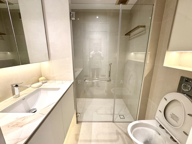 The Sail @ Marina Bay, 2 Marina Boulevard, 1 Bedroom, 667 sqft, Condominium For Sale, by Wilfred Kang, 500156644 - Bathroom - PropertyGuru.com.sg