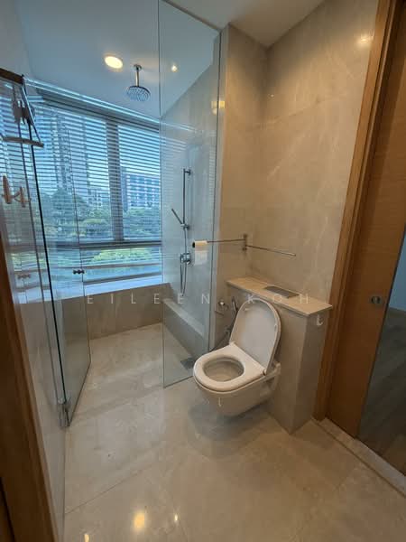 Martin Place Residences, 6 Martin Place, 4 Bedrooms, 1,894 sqft, Condominium For Rent, by Eileen Koh, 500156646 - Bathroom - PropertyGuru.com.sg