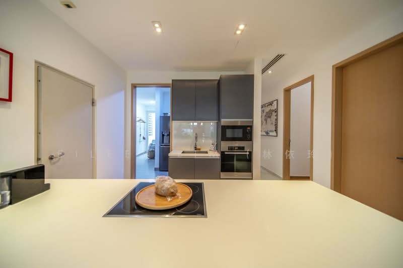 Turquoise, 51 Cove Drive, 3 Bedrooms, 2,573 sqft, Condominium For Sale, by Eileen Lim (林依玲), 500156648 - Kitchen - PropertyGuru.com.sg