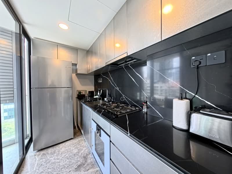 The Iveria, 2 Kim Yam Road, 3 Bedrooms, 915 sqft, Condominium For Sale, by Li Rong Teh, 500156649 - PropertyGuru.com.sg