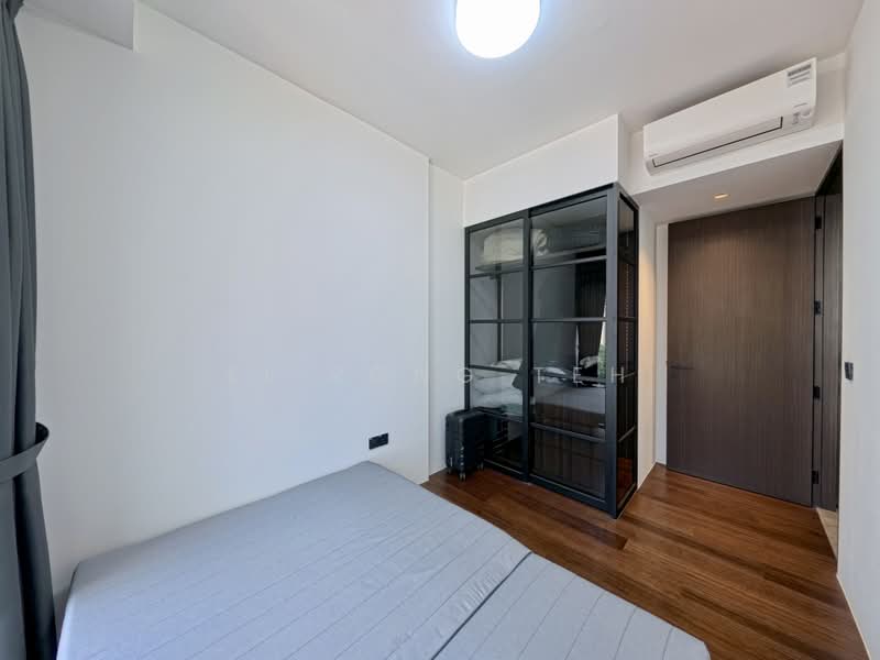 The Iveria, 2 Kim Yam Road, 3 Bedrooms, 915 sqft, Condominium For Sale, by Li Rong Teh, 500156649 - PropertyGuru.com.sg