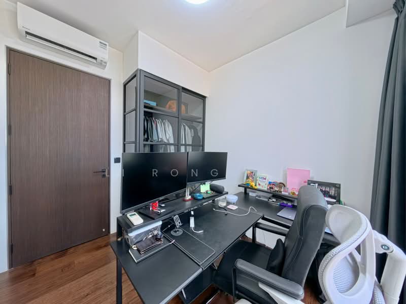 The Iveria, 2 Kim Yam Road, 3 Bedrooms, 915 sqft, Condominium For Sale, by Li Rong Teh, 500156649 - Study - PropertyGuru.com.sg