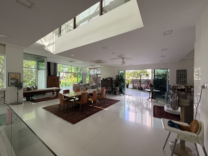 Wareham Road, Wareham Road, 8 Bedrooms, 8,465 sqft, Detached House For Sale, by Liao Huimin, 500156658 - Living Room - PropertyGuru.com.sg