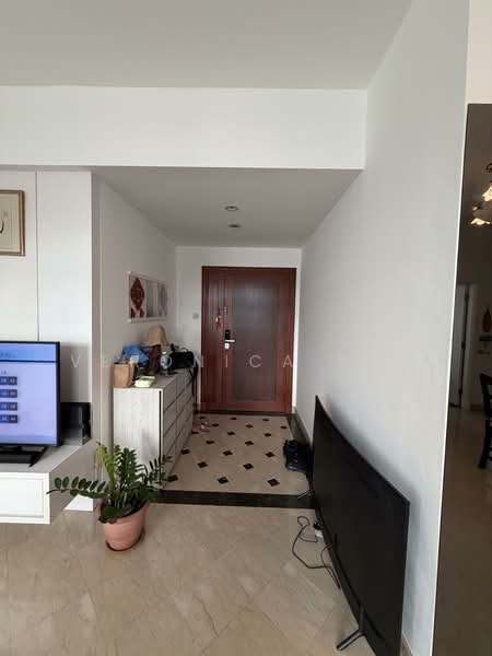 Parc Palais, 57 Hume Avenue, 3 Bedrooms, 1,238 sqft, Condominium For Sale, by Veronica Peh, 500156662 - Entrance - PropertyGuru.com.sg