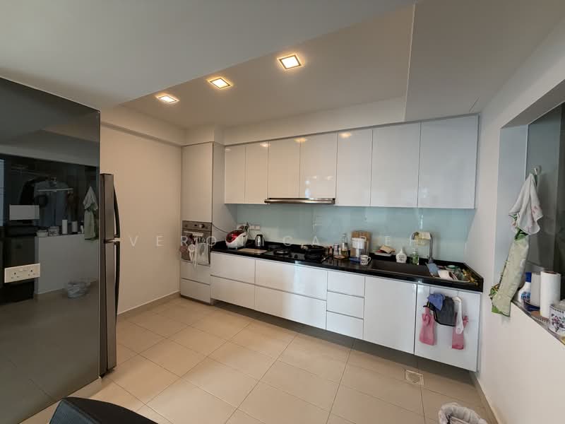 Parc Palais, 57 Hume Avenue, 3 Bedrooms, 1,238 sqft, Condominium For Sale, by Veronica Peh, 500156662 - Kitchen - PropertyGuru.com.sg
