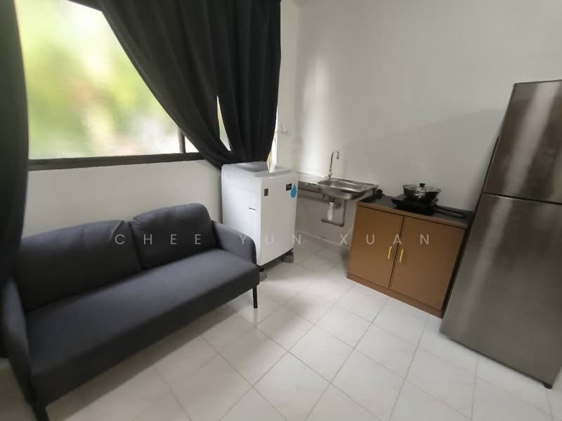 Sims 450 Centre, 450 Sims Avenue, Studio, 350 sqft, Walk-up Apartment For Rent, by Chee Yun Xuan, 500156669 - PropertyGuru.com.sg