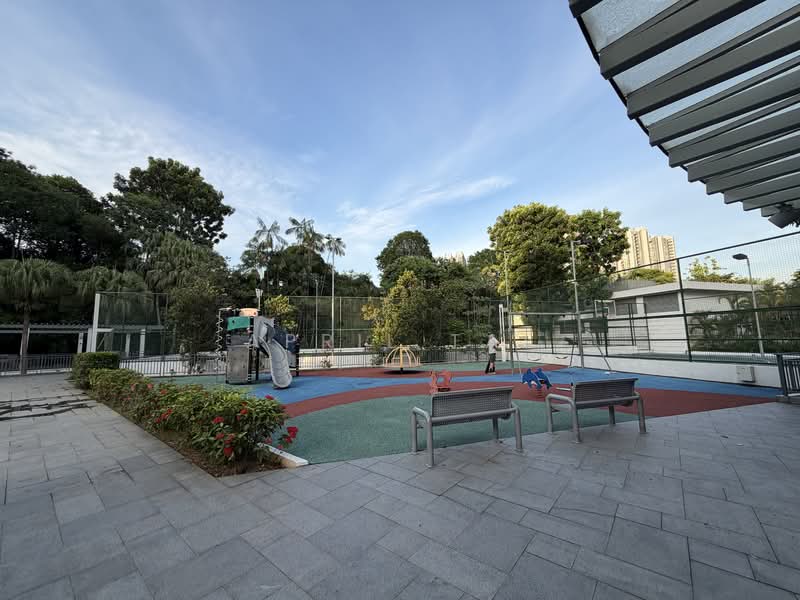 Carabelle, 67 West Coast Way, 4 Bedrooms, 1,399 sqft, Condominium For Rent, by April Tai, 500156671 - Exterior - PropertyGuru.com.sg