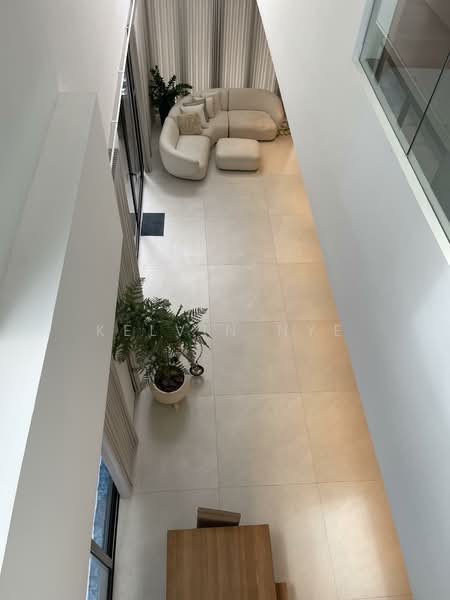 全新6房！Cheap!! Brand New 6BR Corner Terrace near Siglap, , 6 Bedrooms, 5,500 sqft, Corner Terrace For Rent, by Kelvin Nye, 500156675 - Living Room - PropertyGuru.com.sg
