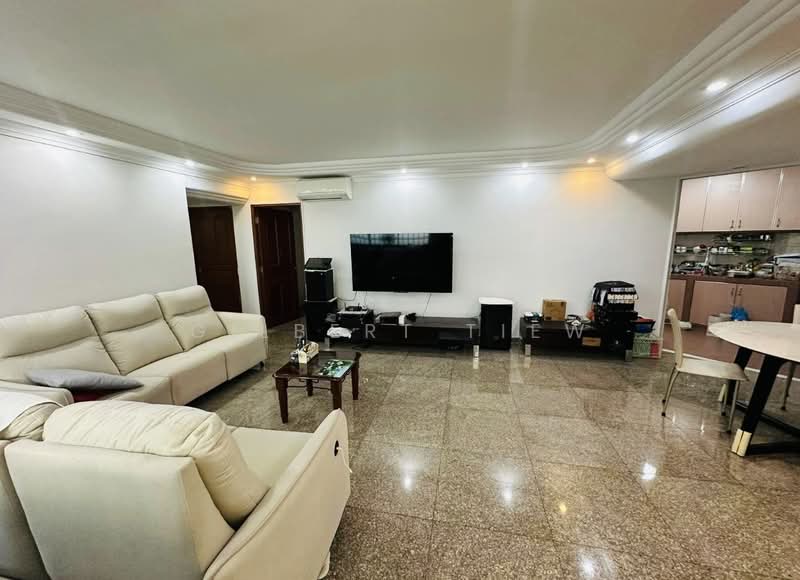 726 Tampines Street 71, 726 Tampines Street 71, 3 Bedrooms, 1,108 sqft, HDB Flat For Sale, by Gilbert Tiew, 500156682 - Living Room - PropertyGuru.com.sg