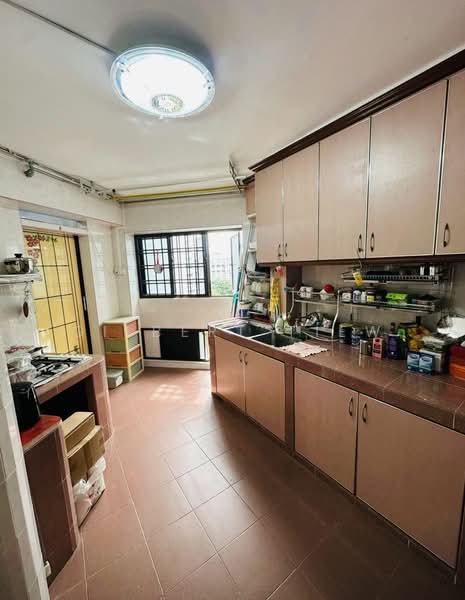 726 Tampines Street 71, 726 Tampines Street 71, 3 Bedrooms, 1,108 sqft, HDB Flat For Sale, by Gilbert Tiew, 500156682 - Kitchen - PropertyGuru.com.sg