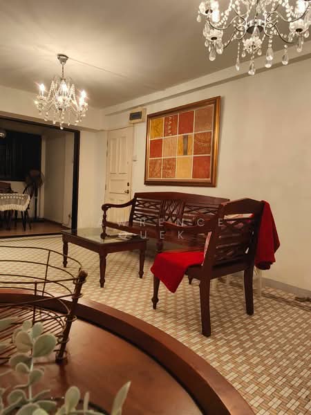 4 Queen's Road, 4 Queen's Road, 2 Bedrooms, 797 sqft, HDB Flat For Rent, by Lawrence Quek, 500156697 - Living Room - PropertyGuru.com.sg