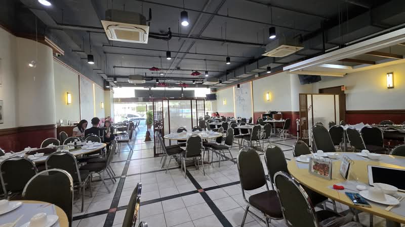 Automobile Megamart, 61 Ubi Avenue 2, 2,766 sqft, Food & Beverage For Rent, by Julia Yeo 杨舒慧, 500156698 - Interior - CommercialGuru.com.sg